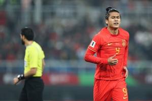 刘建宏谈张玉宁赛后落泪:场上很拼但很绝望 赛后陷入巨大失落感